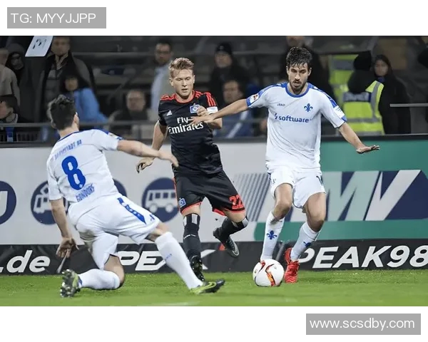 弗赖堡主场失利，德甲降级危机赛后升温